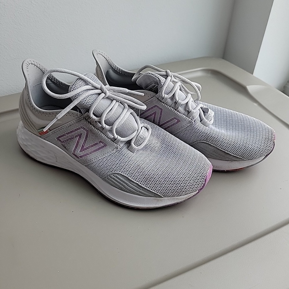 New Balance Women's Roav V1 Gray Running Shoes Size 10 B WROAVCG1 UK 8